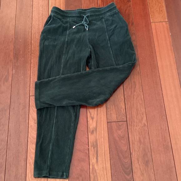 Sezane Pants - Sezane Dark Green Cropped Corduroy Pants
